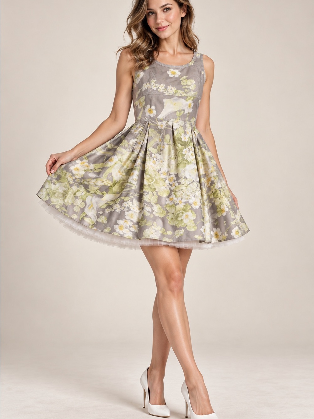 Oscar de la Renta Gray Floral Midi Dress with Green and White Accents
